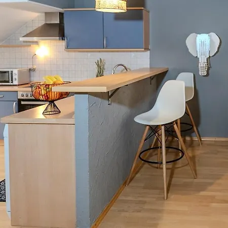Daire 1br Downtown, 1min To Station, 5min To Rab