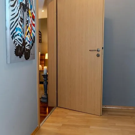 1br Downtown, 1min To Station, 5min To Rab Daire *